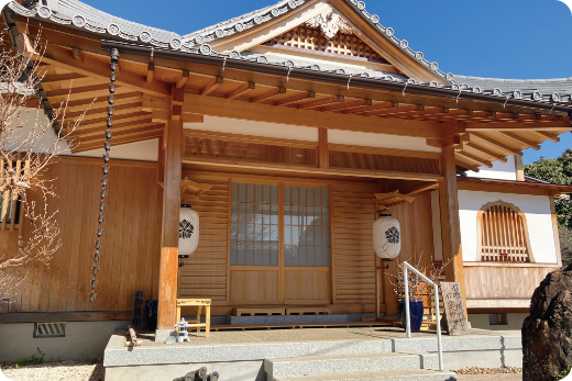 日輪山 常満寺