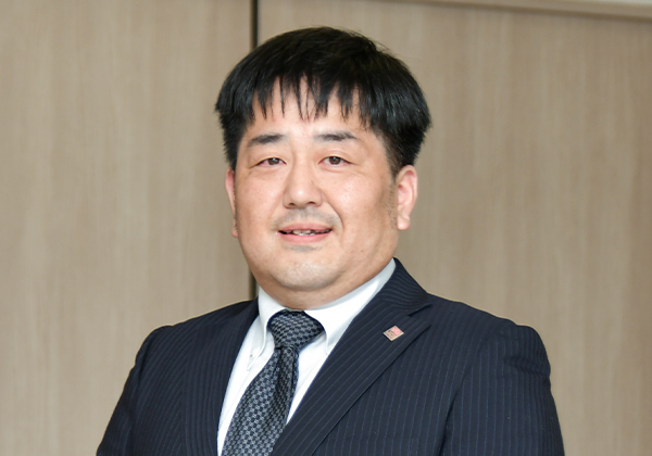 スタッフ紹介